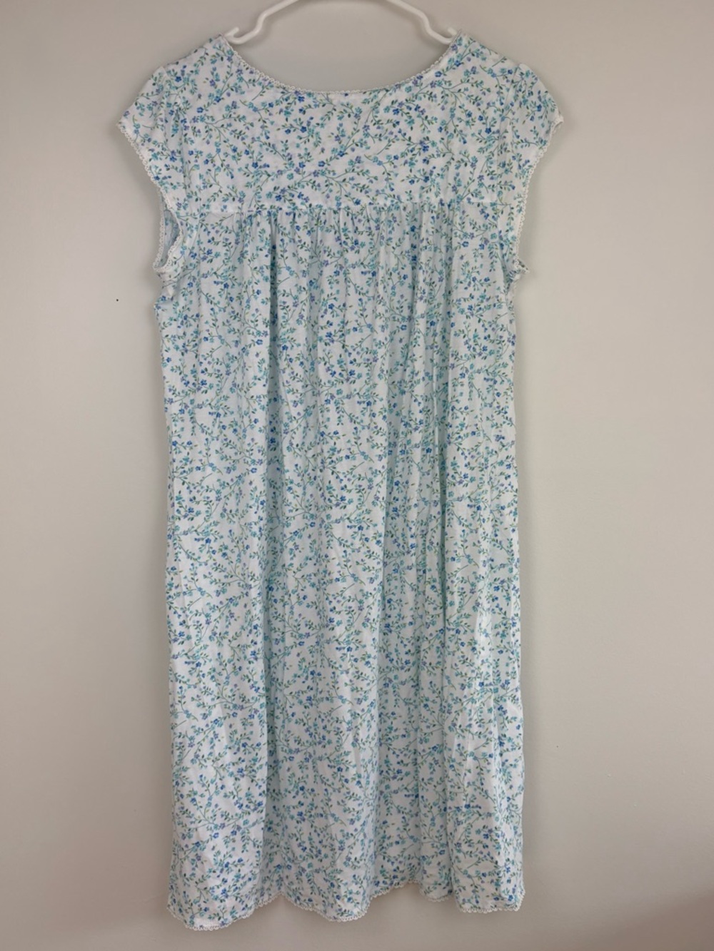 Eileen West Blue & White Floral Cotton Modal Nightgown Medium Traditional Pajama - Picture 4 of 6